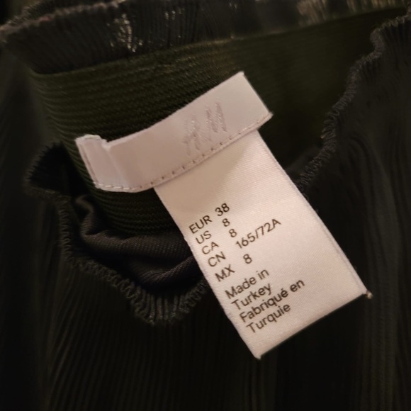 H&M  skirt - Picture 4 of 5